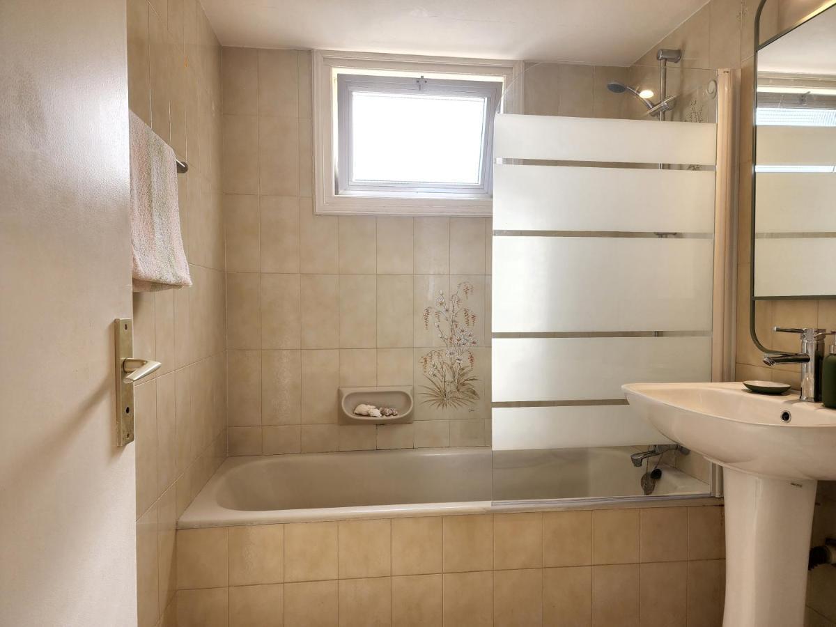 Capri Sea View One Bedroom Larnaca Esterno foto